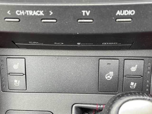 レクサス ＲＣ 200t Fスポーツ 徳島県 2015(平27)年 8.1万km スターライトブラックガラスフレーク サンルーフ/赤革シート/純正メモリナビ/（ラジオ/BT/DISC/USB）/バックカメラ/クルーズコントロール/ビルトインETC/D・N席シートヒーター/D・N席エアシート/D・N席パワーシート/シートメモリ/パドルシフト/純正19インチアルミホイール/LEDヘッドライト/スペアキー