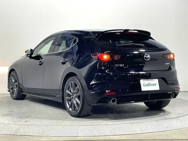 マツダ マツダ３ファストバック 15S ツーリング 大阪府 2019(令1)年 4.7万km ジェットブラックマイカ 純正ナビＴＶ　レーダークルコン　バックカメラ　ＥＴＣ　クリアランスソナー　衝突軽減　ＢＳＭ　レーンアシスト　アイドリングストップ　スマートキー　ＨＵＤ　ＬＥＤヘッドライト　フルエアロ　プッシュスタート