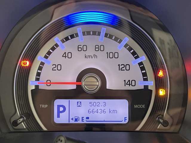 スズキ ハスラー ワンダラー 愛知県 2019(令1)年 6.7万km ブルーイッシュブラックパール3/ウッディブラウン2トーンルーフ 純正ナビ/シートヒーター/ルーフレール/HIDヘッドライト/オートライト/フルセグ/CD DVD/Bluetooth/ステアリングスイッチ/スマートキー/プッシュスタート