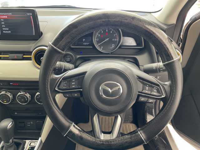 マツダ マツダ２ 15S サンリットシトラス 愛知県 2021(令3)年 1.5万km プラチナクォーツメタリック 純正ナビ　/全方位カメラ　/レーダークルーズ　/シートヒーター　/ＨＵＤ　/コーナーセンサー　/純正ＡＷ　/ＥＴＣ　/ＢＳＭ　/ＬＥＤヘッドライト　/レーンキープ　/ドラレコ　/ＥＴＣ　/ステアリングスイッチ　/プッシュスタート