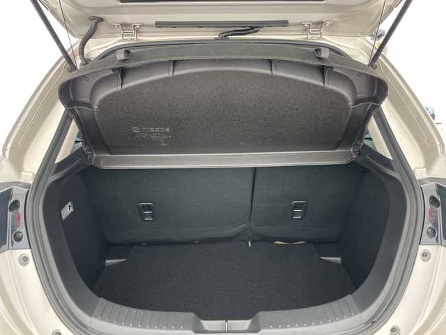 マツダ マツダ２ 15S サンリットシトラス 愛知県 2021(令3)年 1.5万km プラチナクォーツメタリック 純正ナビ　/全方位カメラ　/レーダークルーズ　/シートヒーター　/ＨＵＤ　/コーナーセンサー　/純正ＡＷ　/ＥＴＣ　/ＢＳＭ　/ＬＥＤヘッドライト　/レーンキープ　/ドラレコ　/ＥＴＣ　/ステアリングスイッチ　/プッシュスタート