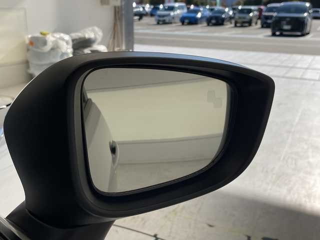 マツダ マツダ２ 15S サンリットシトラス 愛知県 2021(令3)年 1.5万km プラチナクォーツメタリック 純正ナビ　/全方位カメラ　/レーダークルーズ　/シートヒーター　/ＨＵＤ　/コーナーセンサー　/純正ＡＷ　/ＥＴＣ　/ＢＳＭ　/ＬＥＤヘッドライト　/レーンキープ　/ドラレコ　/ＥＴＣ　/ステアリングスイッチ　/プッシュスタート