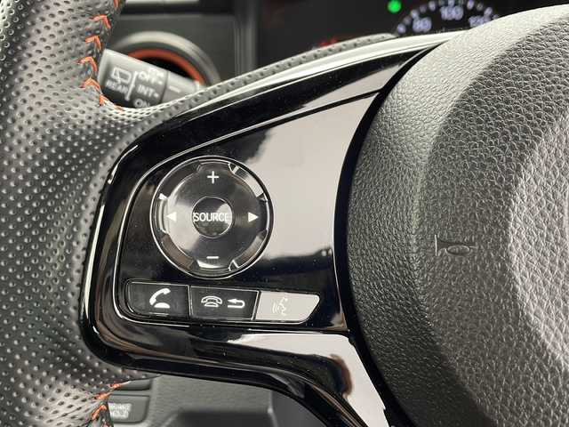 ホンダ Ｎ ＯＮＥ RS 千葉県 2021(令3)年 3.6万km クリスタルブラックパール 禁煙車/carrozzeria7型オーディオディスプレイ/CD/BT/USB/バックカメラ/衝突軽減防止/レーンキープアシスト/ACC先行車検知/パーキングセンサー/標識認識表示/ふらつき防止/アクティブクルーズコントロール/シートヒーター(D＋N席)/ビルトインETC/オートエアコン(イオン)/オートライト/ハイビームアシスト/革巻きステアリング/ステアリングスイッチ/ドライブセレクト/プッシュスタート＆スマートキ/ウインカー付き電動格納ミラー/LEDヘッドライト/フォグランプ/純正フロアマット/社外15インチAW