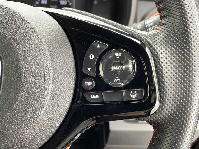 ホンダ Ｎ ＯＮＥ RS 千葉県 2021(令3)年 3.6万km クリスタルブラックパール 禁煙車/carrozzeria7型オーディオディスプレイ/CD/BT/USB/バックカメラ/衝突軽減防止/レーンキープアシスト/ACC先行車検知/パーキングセンサー/標識認識表示/ふらつき防止/アクティブクルーズコントロール/シートヒーター(D＋N席)/ビルトインETC/オートエアコン(イオン)/オートライト/ハイビームアシスト/革巻きステアリング/ステアリングスイッチ/ドライブセレクト/プッシュスタート＆スマートキ/ウインカー付き電動格納ミラー/LEDヘッドライト/フォグランプ/純正フロアマット/社外15インチAW