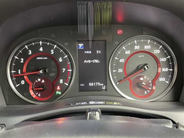 トヨタ アルファード S Cパッケージ 三重県 2018(平30)年 6.7万km ホワイトパールクリスタルシャイン 禁煙車/純正10型ナビ/AM/FM/CD/DVD/SD/BT/フルセグTV/バックカメラ/ムーンルーフ /デジタルインナーミラー /純正フリップダウンモニター /クリアランスソナー /プリクラッシュセーフティ/パーキングサポートブレーキ/レーントレーシングアシスト/ロードサインアシスト/パワーバックドア /三眼LEDヘッドライト/シートメモリー（D席）/パワーシート/オットマン/ステアリングスイッチ /レザーシート （合皮）/シートヒーター /ベンチレーション/ステアリングヒーター/純正ビルトインETC