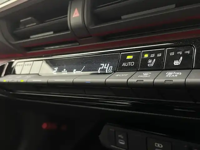 トヨタ プリウス Z 宮城県 2023(令5)年 1.5万km プラチナホワイトパールマイカ 純正１２型コネクティッドナビ　/パノラミックビューモニター　/ＡＣ１００Ｖアクセサリコンセント　/パークアシスト　/BSM/プリクラッシュセーフティ　/レーンキープアシスト/オートハイビーム/ワイヤレス充電器　/アダプティブクルーズコントロール　/リアフォグランプ　/ワイパーデアイサー/ステアリングヒーター/シートヒーター/シートベンチレーション/メモリ機能付パワーシート/ETC2.0/フルセグTV/禁煙車