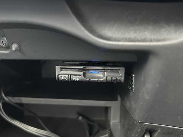 日産 ノート X DIG－S 神奈川県 2013(平25)年 8.4万km ダークメタルグレー 純正ナビ（CD/DVD/SD/USB/BT/フルセグTV）/スマートキー/プッシュスタート/アイドリングストップ/横滑り防止装置/ETC/純正フロアマット/純正AW/電動格納ミラー/スペアキー×1/保証書/取扱説明書