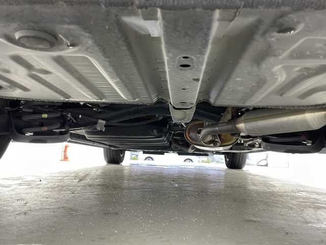 トヨタ エスクァイア ハイブリッド Gi プレミアムパッケージ ブラックテーラード 宮城県 2020(令2)年 3.7万km スパークリングブラックパールクリスタルシャイン 両側パワースライドドア/トヨタセーフティーセンス/純正12インチフリップダウンモニター/純正10インチナビ/(AM/FM/SD/CD/DVD/フルセグTV/Bluetooth)/バックカメラ/ETC/前後ドライブレコーダー/ハーフレザー/シートヒーター/ステアリングヒーター/プッシュスタート/スマートキー/スペアキー/オートライト/オートマチックハイビーム/LEDヘッドライト/フォグランプ/ヘッドライトレベライザー/ドアバイザー/純正フロアマット/純正15インチアルミホイール