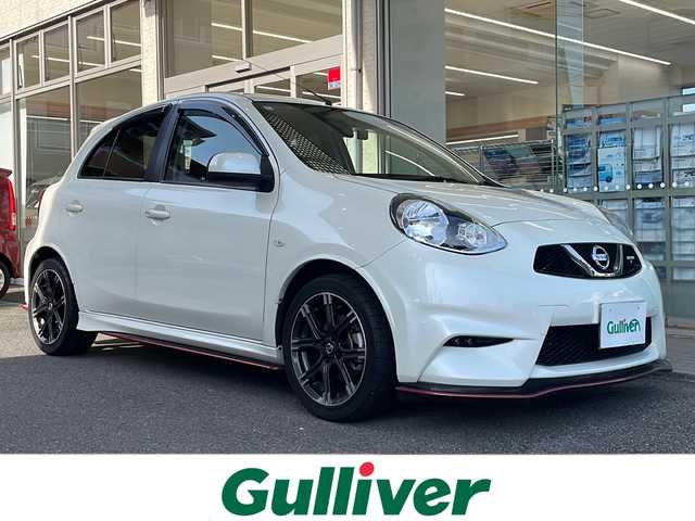 日産 マーチ ニスモS 高知県 2022(令4)年 1.3万km ブリリアントホワイトパール KENWOOD製ナビ/(Bluetooth/CD/SD/DVD/フルセグ)/ETC/バックカメラ/純正16インチアルミホイール/オートライト/ハロゲンヘッドライト/フォグランプ/純正サイドミラーカバー積込/プッシュスタート/スマートキー/スペアキー1本/スペアタイヤ/純正フロアマット/前後ドライブレコーダー/横滑り防止装置/オートリトラクタブルミラー