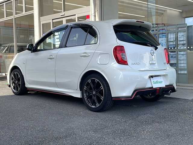 日産 マーチ ニスモS 高知県 2022(令4)年 1.3万km ブリリアントホワイトパール KENWOOD製ナビ/(Bluetooth/CD/SD/DVD/フルセグ)/ETC/バックカメラ/純正16インチアルミホイール/オートライト/ハロゲンヘッドライト/フォグランプ/純正サイドミラーカバー積込/プッシュスタート/スマートキー/スペアキー1本/スペアタイヤ/純正フロアマット/前後ドライブレコーダー/横滑り防止装置/オートリトラクタブルミラー