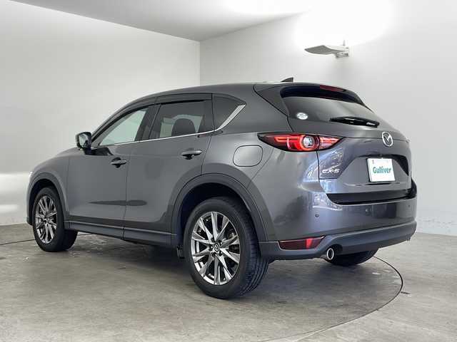 マツダ ＣＸ－５ XD エクスクルーシブモード 兵庫県 2019(令1)年 6.9万km マシーングレープレミアムM アドバンストスマートシティブレーキサポート/・後退時スマートブレーキサポート/・誤発進抑制制御/スマートブレーキサポート/レーダークルーズコントロール/ブラインドスポットモニター/車線逸脱警報システム/レーンキープアシスト/フロントパーキングセンサー/リアパーキングセンサー/ドライバーアテンションアラート/マツダ純正ナビ/・Bluetooth/・フルセグTV/・バックカメラ/・アラウンドビューモニター/パワーバックドア/マツダ純正19インチアルミホイール/ワンオーナー/新車保証書/取扱説明書