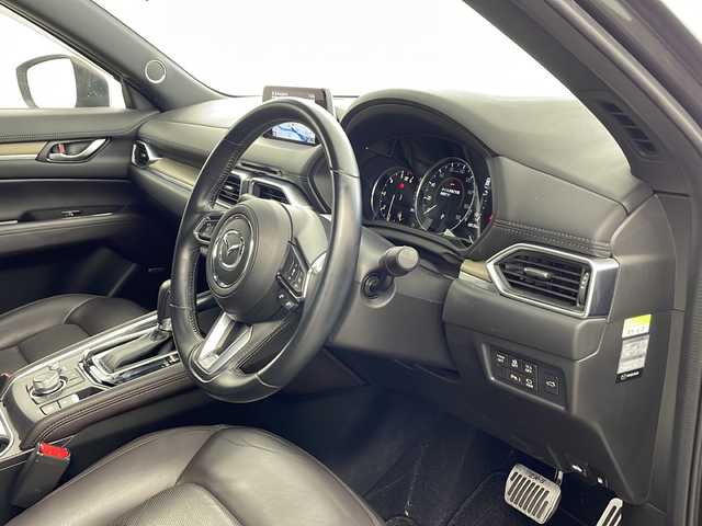 マツダ ＣＸ－５ XD エクスクルーシブモード 兵庫県 2019(令1)年 6.9万km マシーングレープレミアムM アドバンストスマートシティブレーキサポート/・後退時スマートブレーキサポート/・誤発進抑制制御/スマートブレーキサポート/レーダークルーズコントロール/ブラインドスポットモニター/車線逸脱警報システム/レーンキープアシスト/フロントパーキングセンサー/リアパーキングセンサー/ドライバーアテンションアラート/マツダ純正ナビ/・Bluetooth/・フルセグTV/・バックカメラ/・アラウンドビューモニター/パワーバックドア/マツダ純正19インチアルミホイール/ワンオーナー/新車保証書/取扱説明書