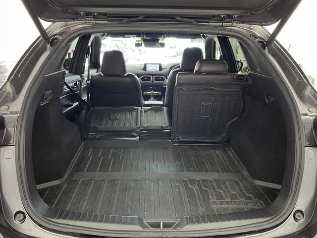 マツダ ＣＸ－５ XD エクスクルーシブモード 兵庫県 2019(令1)年 6.9万km マシーングレープレミアムM アドバンストスマートシティブレーキサポート/・後退時スマートブレーキサポート/・誤発進抑制制御/スマートブレーキサポート/レーダークルーズコントロール/ブラインドスポットモニター/車線逸脱警報システム/レーンキープアシスト/フロントパーキングセンサー/リアパーキングセンサー/ドライバーアテンションアラート/マツダ純正ナビ/・Bluetooth/・フルセグTV/・バックカメラ/・アラウンドビューモニター/パワーバックドア/マツダ純正19インチアルミホイール/ワンオーナー/新車保証書/取扱説明書