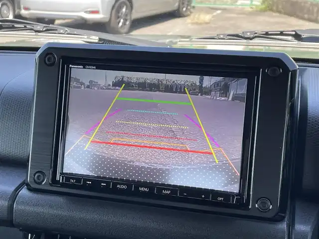 スズキ ジムニー シエラ JC 愛知県 2019(平31)年 2.1万km ジャングルグリーン 純正8インチナビ（CN-RZ846）/（Bluetooth/フルセグ/DISC/ラジオ）/バックカメラ/スズキセーフティサポート/純正フロアマット/LEDヘッドライト/クルーズコントロール/ETC/前方ドライブレコーダー/D/N席シートヒーター/電格ミラー/ドアバイザー/サイドミラーヒーター/スマートキー/プッシュスタート/スペアキー/背面タイヤ純正ハードカバー/フロントアンダーガード/サイドシルガード