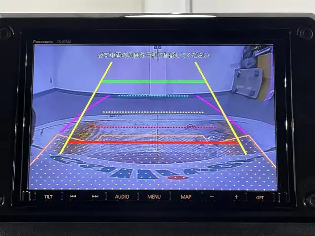 スズキ ジムニー シエラ JC 愛知県 2019(平31)年 2.1万km ジャングルグリーン 純正8インチナビ（CN-RZ846）/衝突軽減ブレーキ/ビルトインETC/シートヒーター/LEDヘッドライト/バックカメラ/クルーズコントロール/ドライブレコーダー/フルセグTV/Bluetooth/レーンキープアシスト/オートハイビーム/ダウンヒルアシスト/プッシュスタート/スマートキー/CD/DVD再生/ミュージックサーバー/純正フロアマット/純正アルミホイール/オートライト/電格ミラー/ドアバイザー/ヒーテッドドアミラー/背面タイヤ純正ハードカバー/フロントアンダーガード/サイドシルガード/4WD/トランスファーレバー/ウィンカーミラー/フォグランプ/ヘッドライトウォッシャー/横滑り防止装置/ステアリングリモコン/オートエアコン/