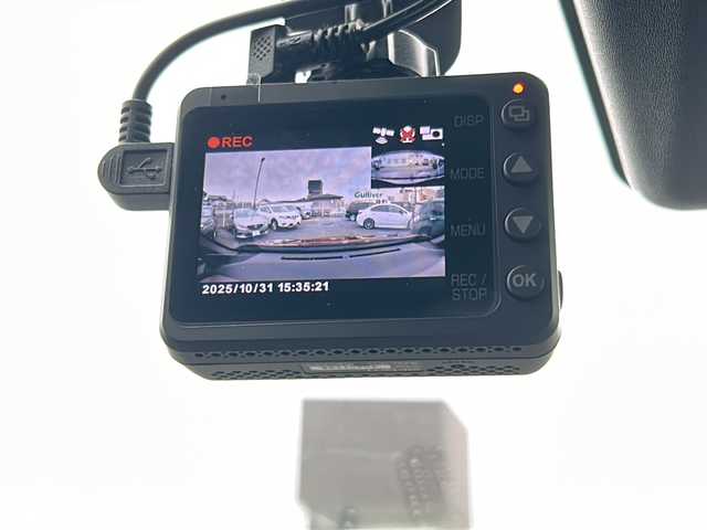 トヨタ Ｃ－ＨＲ G 富山県 2018(平30)年 10.2万km センシュアルレッドマイカ スマートキー×２/ハーフレザーシート/衝突軽減ブレーキ/純正メモリーナビ/フルセグTV/DVD/Bluetooth/ビルトETC2.0/バックカメラ/ACC/前席シートヒーター/LEDヘッドライト/フォグランプ/純正18インチAW/純正フロアマット/純正ドアバイザー/横滑り防止装置/BSM/オートハイビーム/電動格納ウィンカーミラー/電動パーキング/車線逸脱防止支援システム/スタッドレスタイヤ社外AW積込（215/60R17）