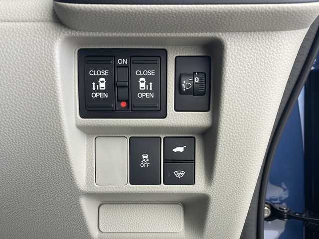 ホンダ ステップワゴン エアー EX 秋田県 2025(令7)年 0.1千km 青 ホンダセンシング /両側パワースライドドア/マルチビューカメラ /コンビシート /前席シートヒーター /電動リアゲート /2列目オットマン/全列USB /革巻きステアリング /スマートキー /プッシュスタート/パドルシフト/自動パーキングブレーキ/ブレーキホールド/革巻きステアリング/クルーズコントロール/電格ミラー/ステアリングリモコン装着車両/ホンダECON/オートエアコン/横滑り防止装置/フロントワイパーデアイサー/オートライト/ライトレベライザー/純正AW/コーナーセンサー/ウィンカーミラー/フォグライト/保証書/取り扱い説明書