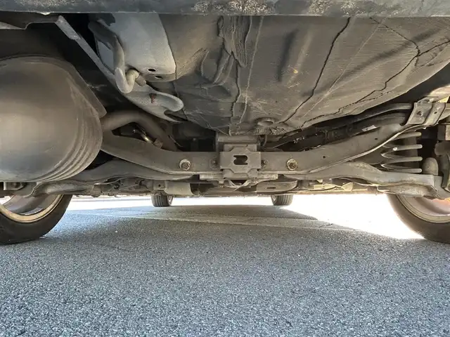 マツダ プレマシー 20S 静岡県 2010(平22)年 13.3万km メトロポリタングレーマイカ