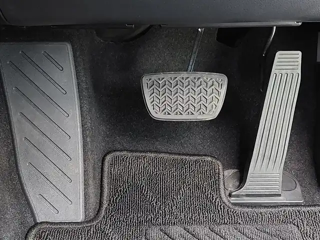 トヨタ ＲＡＶ４ アドベンチャー オフロードPKG 東京都 2021(令3)年 7.4万km スーパーホワイトⅡ セーフティセンス/プリクラッシュセーフティ/レーントレーシングアシスト/オートハイビーム/クリアランスソナー/純正9型DA/ナビ機能・BT/ルーフレール/LEDヘッドライト/フォグ/ハーフレザーシート/運転席パワーシート/シートヒーター/ベンチレーション/ビルトインETC/USBポート