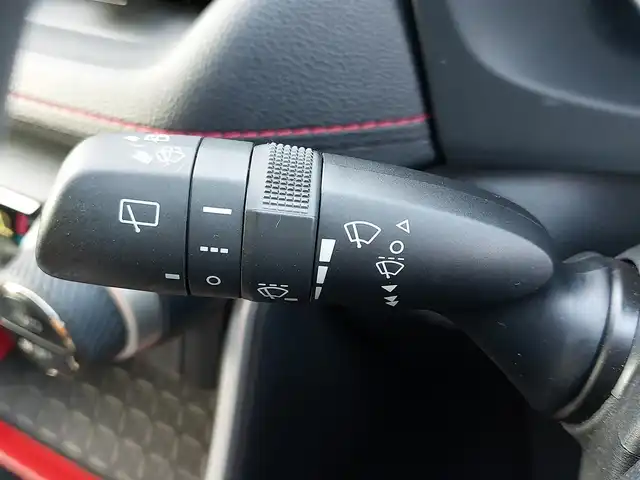 トヨタ ＲＡＶ４ アドベンチャー オフロードPKG 東京都 2021(令3)年 7.4万km スーパーホワイトⅡ セーフティセンス/プリクラッシュセーフティ/レーントレーシングアシスト/オートハイビーム/クリアランスソナー/純正9型DA/ナビ機能・BT/ルーフレール/LEDヘッドライト/フォグ/ハーフレザーシート/運転席パワーシート/シートヒーター/ベンチレーション/ビルトインETC/USBポート