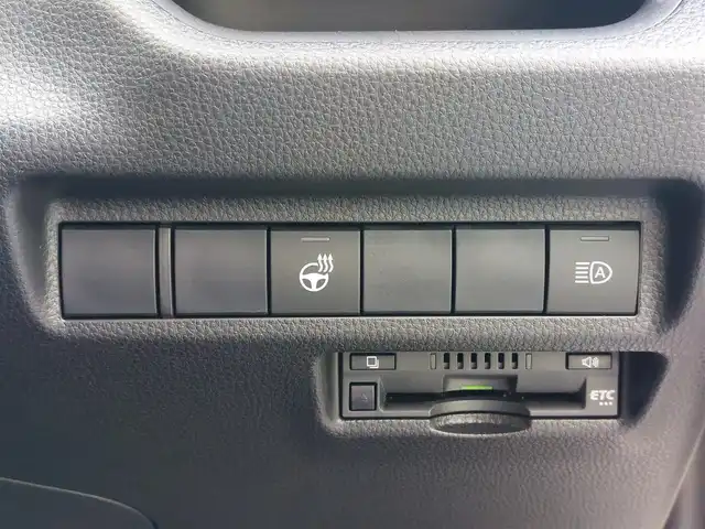 トヨタ ＲＡＶ４ アドベンチャー オフロードPKG 東京都 2021(令3)年 7.4万km スーパーホワイトⅡ セーフティセンス/プリクラッシュセーフティ/レーントレーシングアシスト/オートハイビーム/クリアランスソナー/純正9型DA/ナビ機能・BT/ルーフレール/LEDヘッドライト/フォグ/ハーフレザーシート/運転席パワーシート/シートヒーター/ベンチレーション/ビルトインETC/USBポート