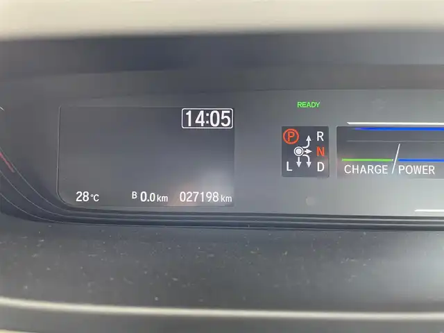 ホンダ フリード＋ ハイブリット G 埼玉県 2022(令4)年 2.8万km パール ワンオーナー/ホンダ純正インターナビ/フルセグTV/Bluetooth/CD/DVD/USB/SD/両側パワスラ/レーンキープ/ハーフレザー/前席シートヒーター/純正AW/LEDライト