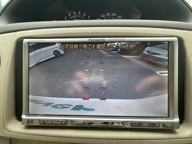 トヨタ シエンタ G 静岡県 2010(平22)年 3.7万km ホワイトパールクリスタルシャイン 社外ナビ/フルセグTV/DVD/CD/バックカメラ/左後パワースライドドア/右後イージークローザー/ETC/前後ドライブレコーダー/社外14インチAW/スチールホイール付スタッドレスタイヤ車内積載/スマートドアロックキー/取扱説明書/R4/R6点検記録簿有