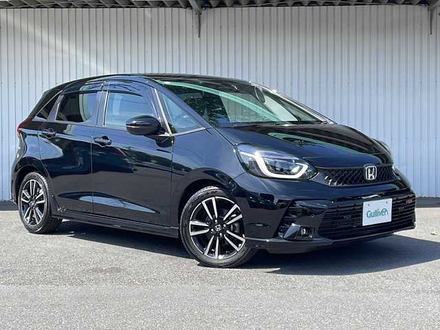 ホンダ フィット e:HEV RS 長野県 2023(令5)年 0.8万km クリスタルブラックパール ホンダセンシング /純正９インチナビフルセグTV/バックカメラ/ETC/ドライブレコーダー/純正１６インチアルミ/レーダークルーズコントロール/LEDヘッドライト/プッシュスタートエンジン/スマートキー