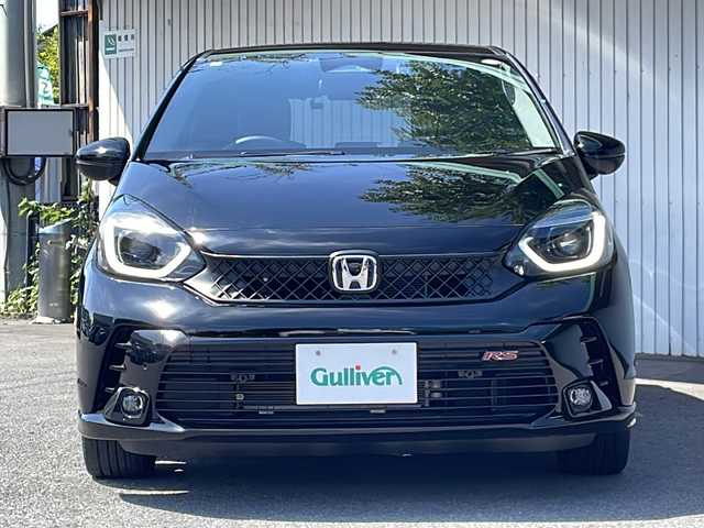 ホンダ フィット e:HEV RS 長野県 2023(令5)年 0.8万km クリスタルブラックパール ホンダセンシング /純正９インチナビフルセグTV/バックカメラ/ETC/ドライブレコーダー/純正１６インチアルミ/レーダークルーズコントロール/LEDヘッドライト/プッシュスタートエンジン/スマートキー