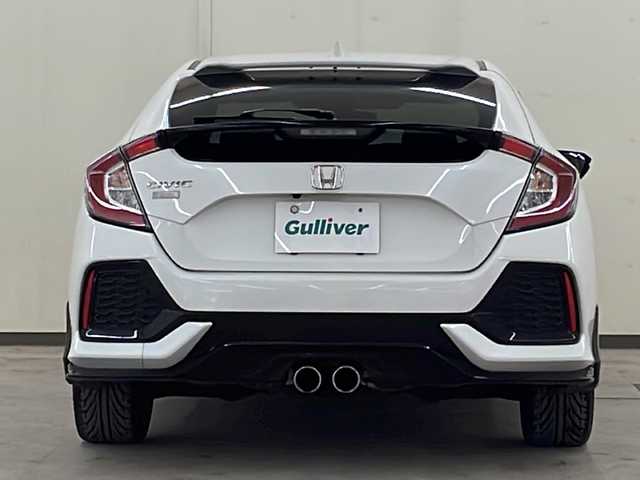 ホンダ シビック ハッチバック 道央・札幌 2018(平30)年 6.5万km ホワイトオーキッドパール /社外ナビ：MDV-D504BT/（CD/DVD/SD/BT/ラジオ/フルセグ）//レーダークルーズコントロール//LEDヘッドライト//衝突被害軽減システム//アイドリングストップ//横滑り防止機能//レーンキープアシスト//アイドリングストップ//社外ドライブレコーダー//ビルトインETC//オートライト//フォグライト//オートエアコン//スペアキー