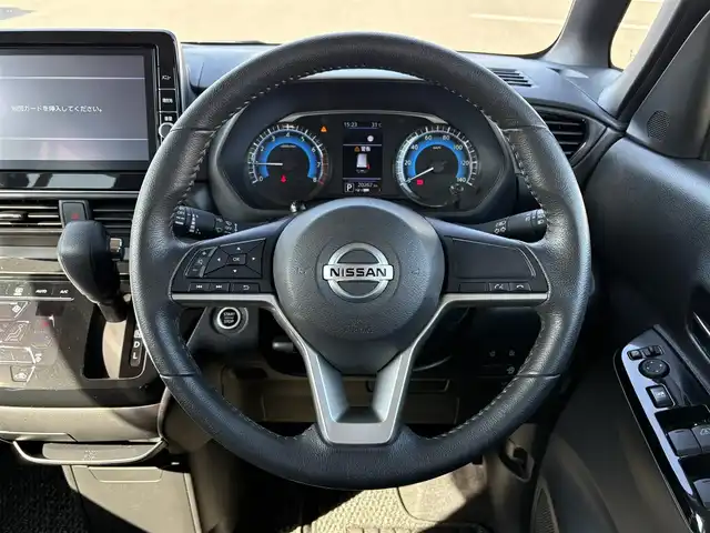 日産 ルークス ハイウェイスター Gターボ 大分県 2022(令4)年 2.1万km アッシュブラウンM ・純正ナビ(CD/DVD/BT/SD)/・フルセグテレビ/・アラウンドビューモニター/・両側パワースライドドア/・エマージェンシーブレーキ/・コーナーセンサー/・プラズマクラスター/・ステアリングリモコン/・ロールシェード/・レザーハンドル/・スマートキー/・プッシュスタートボタン