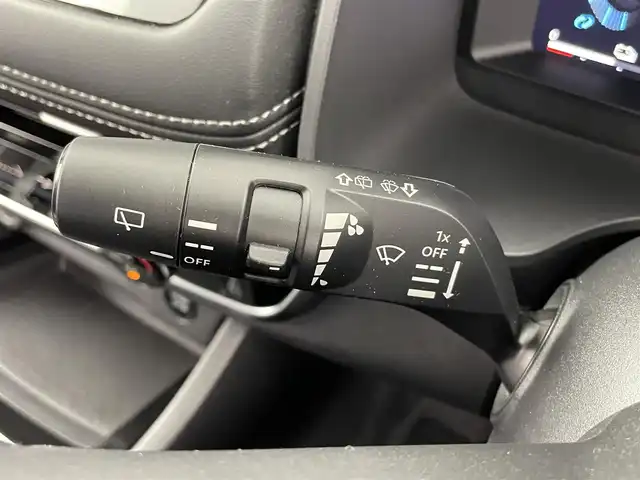 日産 エクストレイル X e－4ORCE 大分県 2023(令5)年 1.7万km ブリリアントホワイトパール ワンオーナー/プロパイロット/NissanConnectナビゲーション/12.3インチワイドディスプレイ/AppleCarPlay/AndoroidAuto/インテリジェントアラウンドビューモニター/インテリジェントルームミラー/360度セーフティアシスト/インテリジェントエマージェンシーブレーキ/LEDヘッドランプ/18インチアルミホイール/革巻きステアリング/ステアリングヒーター/シートヒーター/ETC2.0