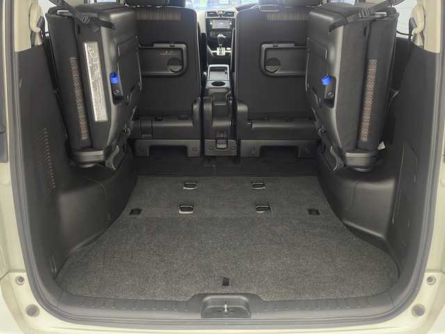 日産 セレナ ハイウェイS S HV Aセーフ 大阪府 2014(平26)年 6.3万km ブリリアントホワイトパール 純正SDナビ　MP314D-W/【BT/フルセグTV/USB/AUX/DVD]/全方位カメラ/フリップダウンモニター/全方位カメラ/両側パワースライドドア/ETC/衝突被害軽減システム/レーンキープアシスト/クルーズコントロール追従無し/アイドリングストップ/コーナーセンサー前後/オートライト/シートバックテーブル/純正16インチアルミホイール/純正フロアマット/スペアキー