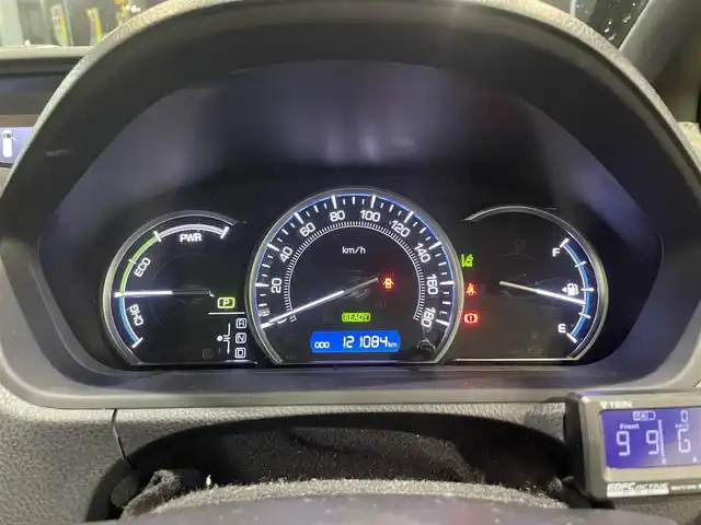 トヨタ エスクァイア ハイブリッド Gi 福島県 2016(平28)年 12.1万km ホワイトパールクリスタルシャイン ワンオーナー/アルパイン11インチナビ/CD/DVD/SD/BT/フルセグTV/アルパインフリップダウンモニター/社外17インチAW(社外AW＋冬タイヤ積込)/社外車高調ローダウン/社外フロントスポイラー/Toyota Safety Sense C/両側パワースライドドア/クルーズコントロール/合成皮革シート/シートヒーター/バックカメラ/オートハイビーム/LEDヘッドライト/ビルトインETC/プッシュスタート/ドアバイザー/フロアマット