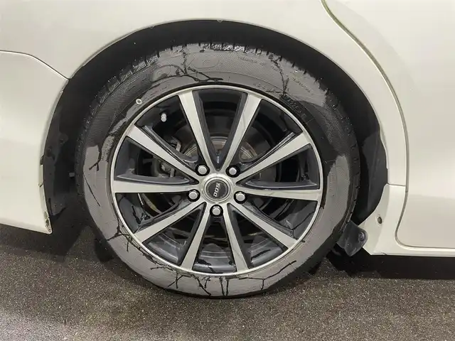 トヨタ エスクァイア ハイブリッド Gi 福島県 2016(平28)年 12.1万km ホワイトパールクリスタルシャイン ワンオーナー/アルパイン11インチナビ/CD/DVD/SD/BT/フルセグTV/アルパインフリップダウンモニター/社外17インチAW(社外AW＋冬タイヤ積込)/社外車高調ローダウン/社外フロントスポイラー/Toyota Safety Sense C/両側パワースライドドア/クルーズコントロール/合成皮革シート/シートヒーター/バックカメラ/オートハイビーム/LEDヘッドライト/ビルトインETC/プッシュスタート/ドアバイザー/フロアマット