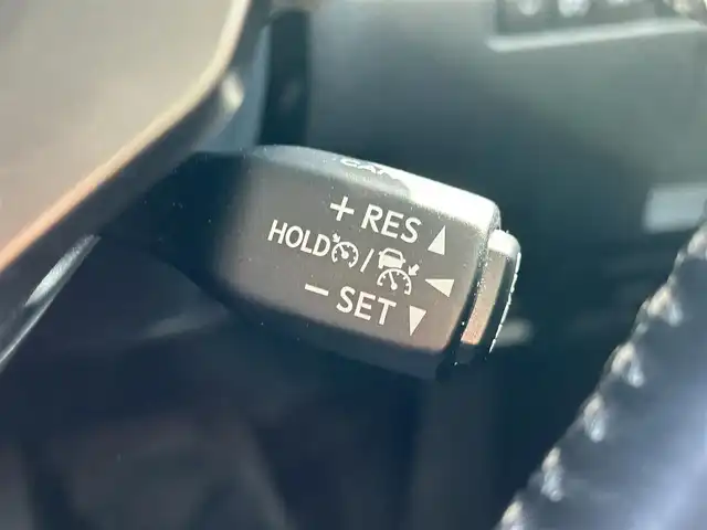 レクサス ＩＳ 300h バージョンL 愛媛県 2021(令3)年 6万km ソニッククロム 純正ナビ/フルセグTV/全方位カメラ/レクサスセーフティシステム/サンルーフ/赤レザーシート/シートヒーター/エアシート/パワーシート/TVキャンセラー/パドルシフト/LEDヘッドライト/オートライト/オートハイビーム/純正AW/純正フロアマット/ドラレコ/ETC/スマートキー/スペアキー/プッシュスタート