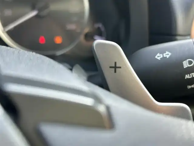 レクサス ＩＳ 300h バージョンL 愛媛県 2021(令3)年 6万km ソニッククロム 純正ナビ/フルセグTV/全方位カメラ/レクサスセーフティシステム/サンルーフ/赤レザーシート/シートヒーター/エアシート/パワーシート/TVキャンセラー/パドルシフト/LEDヘッドライト/オートライト/オートハイビーム/純正AW/純正フロアマット/ドラレコ/ETC/スマートキー/スペアキー/プッシュスタート