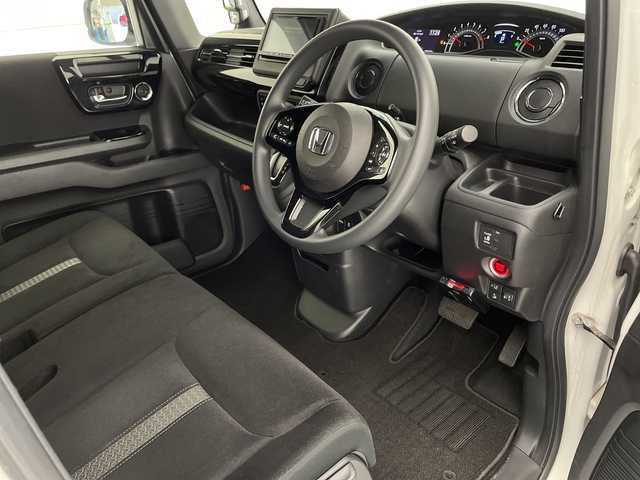 ホンダ Ｎ ＢＯＸ カスタム L 宮崎県 2021(令3)年 2.6万km プラチナホワイトパール 禁煙車/ホンダセンシング/社外ナビTV/（イクリプス/CD/DVD/Bluetooth/フルセグTV)/社外バックカメラ/社外ETC/ドライブレコーダー/純正LEDオートライト/純正LEDフォグ/純正14インチアルミ/左側電動スライドドア/アダプティブクルーズコントロール/レーンディパーチャーアラート/オートマチックハイビーム/クリアランスソナー/オートエアコン/前席シートヒーター/スマートキー/プッシュエンジンスタート/新車時保証書/取扱い説明書