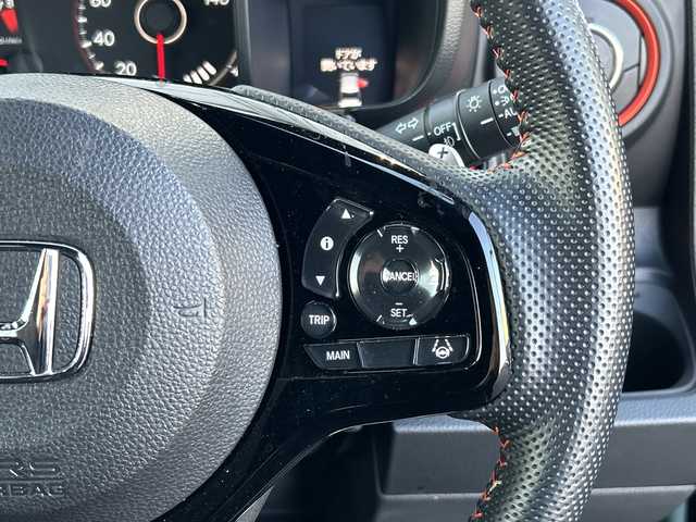 ホンダ Ｎ ＯＮＥ 愛媛県 2023(令5)年 0.5万km ブリティッシュグリーンP 純正ナビ（フルセグ/Bluetooth/USB）/バックカメラ/ＥＴＣ/ドライブレコーダー前後/シートヒーター/ホンダセンシング/LED/オートライト/コーナーセンサー/純正フロアマット/純正アルミホイール/フォグランプ