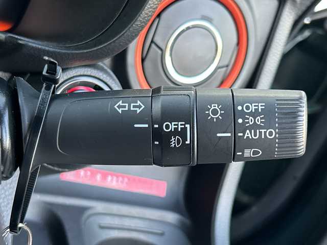 ホンダ Ｎ ＯＮＥ 愛媛県 2023(令5)年 0.5万km ブリティッシュグリーンP 純正ナビ（フルセグ/Bluetooth/USB）/バックカメラ/ＥＴＣ/ドライブレコーダー前後/シートヒーター/ホンダセンシング/LED/オートライト/コーナーセンサー/純正フロアマット/純正アルミホイール/フォグランプ