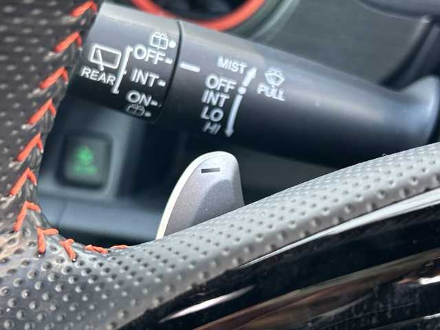 ホンダ Ｎ ＯＮＥ 愛媛県 2023(令5)年 0.5万km ブリティッシュグリーンP 純正ナビ（フルセグ/Bluetooth/USB）/バックカメラ/ＥＴＣ/ドライブレコーダー前後/シートヒーター/ホンダセンシング/LED/オートライト/コーナーセンサー/純正フロアマット/純正アルミホイール/フォグランプ