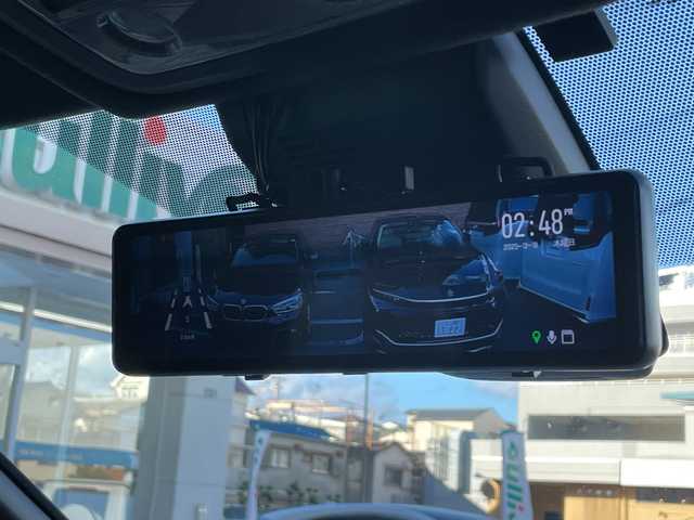 トヨタ ノア Si ダブルバイビーⅡ 大阪府 2019(令1)年 5.7万km ホワイトパールクリスタルシャイン 純正ナビ（フルセグTV/Bluetooth/AM・FM）/バックカメラ/ETC/ドラレコ内蔵型デジタルインナーミラー/両側パワースライドドア/クルーズコントロール/アイドリングストップ/クリアランスソナー/先行車発進告知機能/プッシュスタート/純正16インチアルミホイール