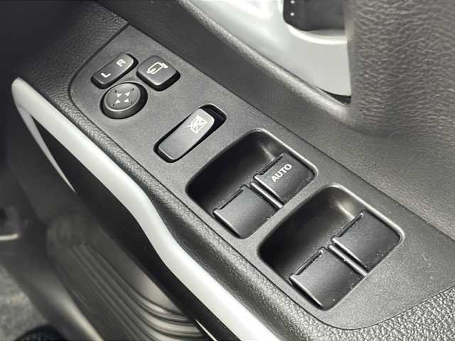 スズキ ハスラー HYBRID X ターボ 愛知県 2023(令5)年 3.6万km ブルーイッシュブラックパール3 純正9インチメモリナビ/・DVD再生機能有/・フルセグテレビ/・AM/FMラジオ/・Bluetooth、USB/全方位カメラ/バックカメラ/ビルトインETC/レーダークルーズコントロール/運転席・助手席シートヒーター/USB充電口×２/ステアリングスイッチ/パドルシフト/純正フロアマット/純正15インチスチールホイール/スマートキー/プッシュアップスタート/フォグランプ/アイドリングストップ/デュアルカメラブレーキサポート	/誤発進抑制機能/後退時ブレーキサポート/リヤパーキングセンサー/車線逸脱警報機能/車線逸脱抑制機能/ふらつき警報機能/先行車発進お知らせ機能/盗難防止装置