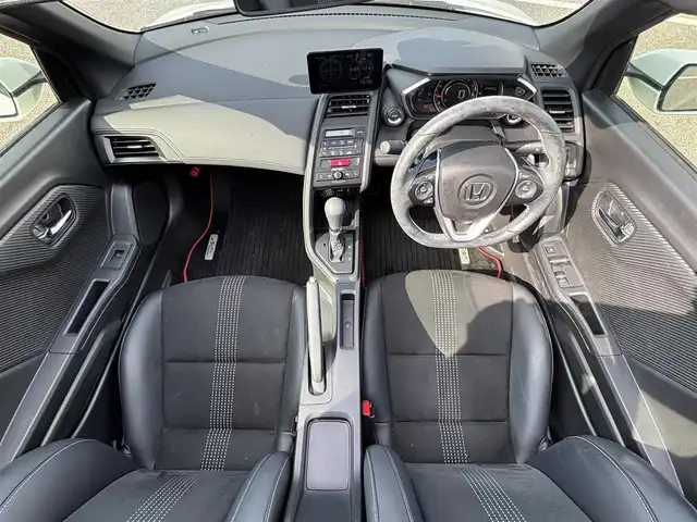 ホンダ Ｓ６６０ α 大分県 2016(平28)年 1.5万km プレミアムスターホワイトパール ・オーディオ(BT.HDMI.USB)/・バックカメラ/・衝突軽減ブレーキ/・パドルシフト/・ETC/・クルーズコントロール/・ハーフレザーシート/・オートライト/・フロアマット/・スマートキー/・プッシュスタート/・純正ホイール