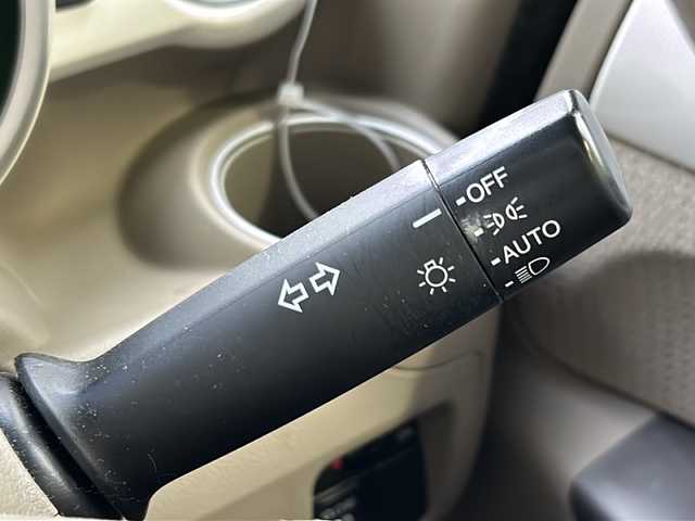 ホンダ Ｎ ＢＯＸ G Lパッケージ 愛知県 2016(平28)年 11.8万km プレミアムディープモカパール 登録時117885km/純正１４インチアルミ/純正ナビＴＶ/ＣＤ／ＢＴ/バックカメラ/片側パワースライドドア/純正フロアマット　/電動格納ミラー/ミラーウインカー/ＥＴＣ/保証書/取扱説明書/スマートキー×2