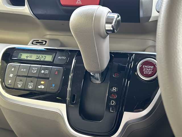 ホンダ Ｎ ＢＯＸ G Lパッケージ 愛知県 2016(平28)年 11.8万km プレミアムディープモカパール 登録時117885km/純正１４インチアルミ/純正ナビＴＶ/ＣＤ／ＢＴ/バックカメラ/片側パワースライドドア/純正フロアマット　/電動格納ミラー/ミラーウインカー/ＥＴＣ/保証書/取扱説明書/スマートキー×2