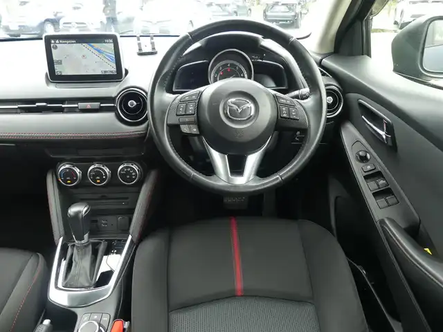 マツダ デミオ XD ツーリング 千葉県 2014(平26)年 4.3万km ディープクリスタルブルーマイカ スマートシティブレーキサポート/ブラインドスポットモニタリング/アクティブ・ドライビング・ディスプレイ/純正SDナビ/地デジTV/【DVD/CD再生機能　Bluetooth接続】/バックカメラ/ドライブレコーダー（前後撮影）/革巻きステアリング/ステアリングスイッチ/パドルシフト/ETC/LEDヘッドライト/フォグライト/ウインカーミラー/サイド/カーテンエアバッグ/アドバンストキーレスエントリー