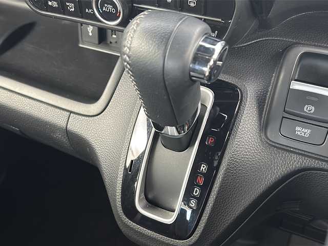 ホンダ Ｎ ＢＯＸ カスタム L ターボ 宮城県 2022(令4)年 4.9万km メテオロイドグレーメタリック Honda SENSING		/・衝突軽減ブレーキ/・路外逸脱抑制機能/・アダプティブクルーズコントロール/・車線維持支援システム/ワンオーナー/両側パワースライドドア/純正7型ナビ/CD.DVD.BT.USB/フルセグTV/バックカメラ/ハーフレザーシート/シートヒーター/革巻ステアリング/ステアリングスイッチ/パドルシフト/電動パーキングブレーキ/純正ドライブレコーダーF/ビルトインETC/純正フロアマッド/純正15インチAW/LEDヘッドライト/LEDフォグランプ/ロールサンシェード/ヘッドライトレベライザー/プッシュスタート/スマートキー/シートバックテーブル/横滑り防止機能