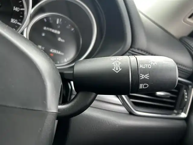 マツダ ＣＸ－５ XD スマートエディション 香川県 2020(令2)年 4.3万km スノーフレイクホワイトパールマイカ 登録時走行距離：42833km/純正ナビ（ナビSD無し）/→AM/FM/フルセグTV/Bluetooth/→CD/DVD再生/パノラマビューモニター/ヘッドアップディスプレイ/前後ドライブレコーダー/アダプティブクルーズコントロール/ステアリングリモコン/革巻きステアリング/電子パーキング/ALPINE製社外フリップダウンモニター/LEDオートライト/純正17インチAW/ブラインドスポットモニター/SCBS/TCS/クリアランスソナー