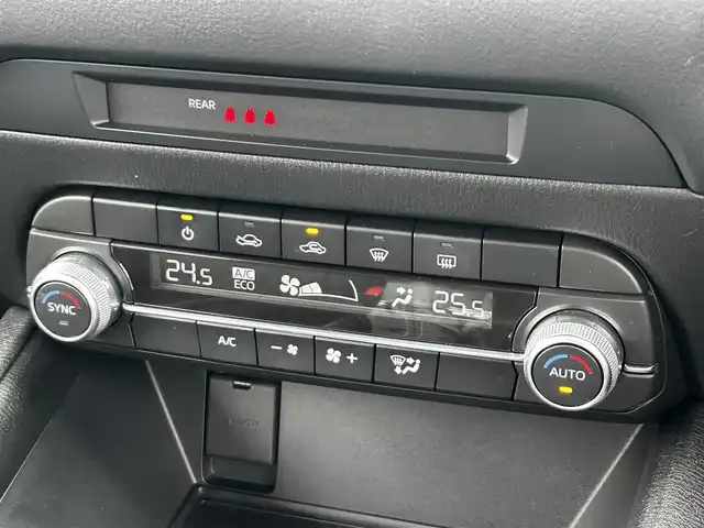 マツダ ＣＸ－５ XD スマートエディション 香川県 2020(令2)年 4.3万km スノーフレイクホワイトパールマイカ 登録時走行距離：42833km/純正ナビ（ナビSD無し）/→AM/FM/フルセグTV/Bluetooth/→CD/DVD再生/パノラマビューモニター/ヘッドアップディスプレイ/前後ドライブレコーダー/アダプティブクルーズコントロール/ステアリングリモコン/革巻きステアリング/電子パーキング/ALPINE製社外フリップダウンモニター/LEDオートライト/純正17インチAW/ブラインドスポットモニター/SCBS/TCS/クリアランスソナー